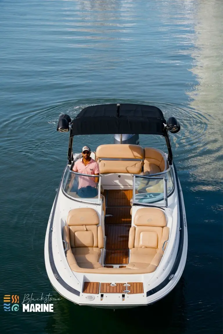 27' Crownline